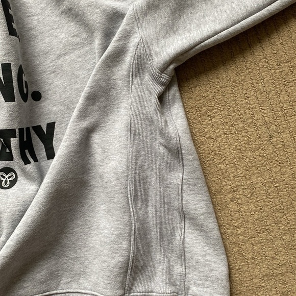 TNA Cozy Fleece Boyfriend Crewneck, light grey, L - Picture 7 of 9